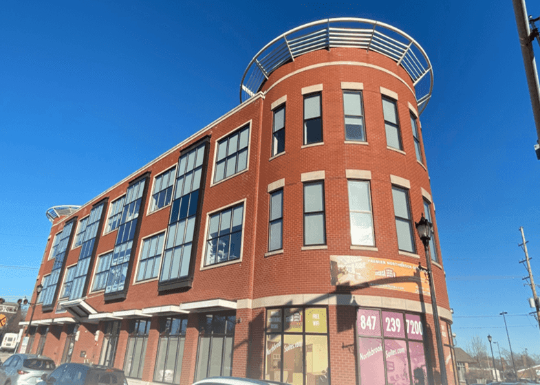 Exterior of building that houses Opus Virtual Offices located in Northbrook, Illinois