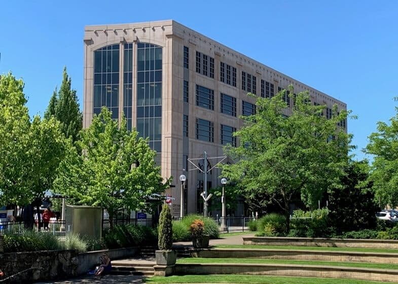 Exterior of building that houses Opus Virtual Offices located in Beaverton, Oregon