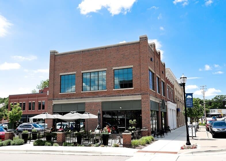 Exterior of building that houses Opus Virtual Offices located in located in Ada, Michigan