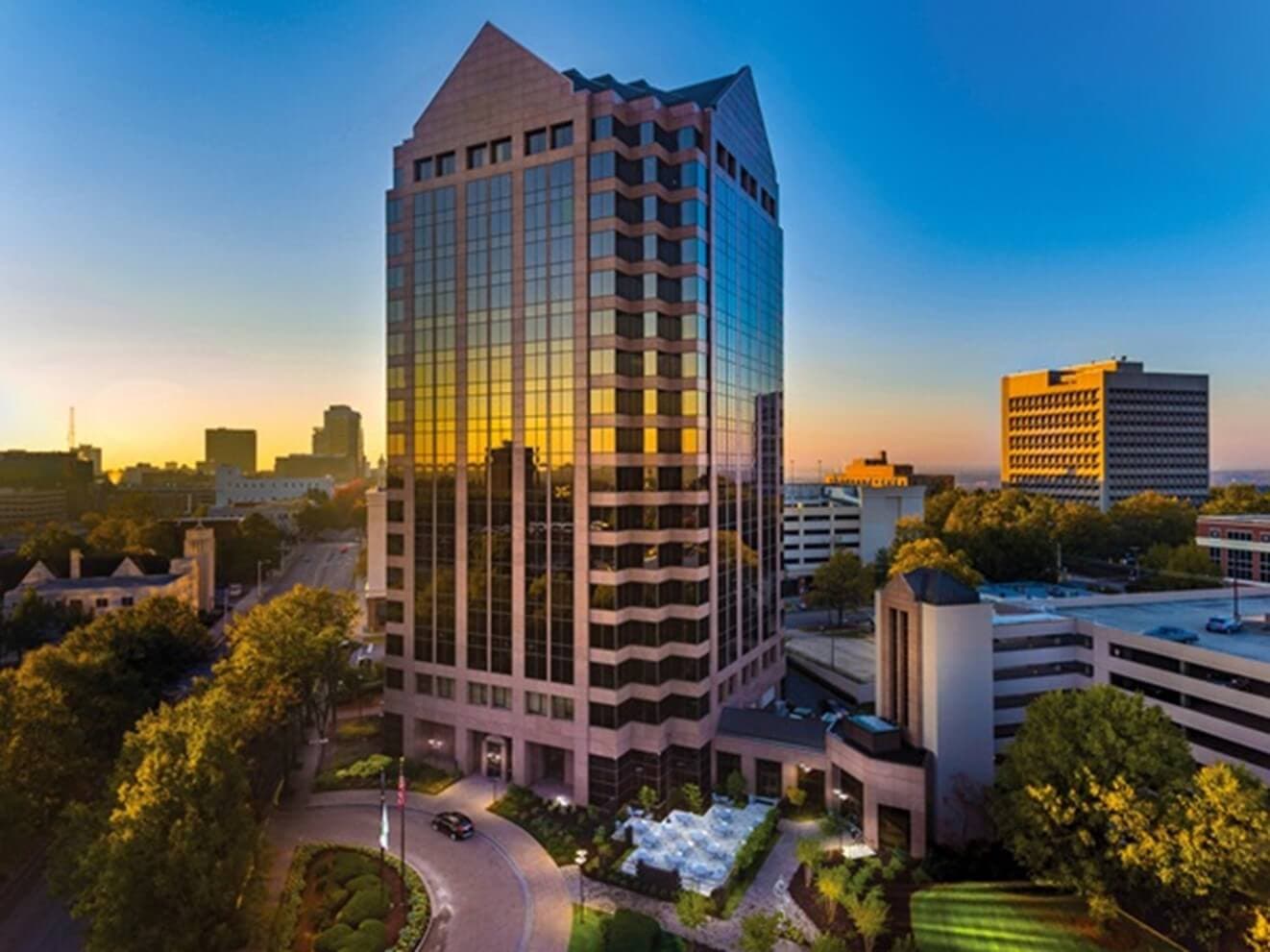 Exterior image of high-rise building with Virtual Offices in Columbia, South Carolina