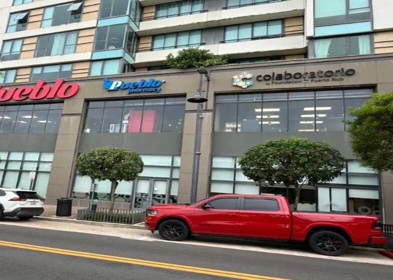 Exterior of building that houses Opus Virtual Offices located in San Juan, Puerto Rico