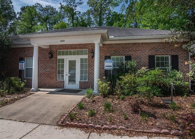 Exterior of building that houses Opus Virtual Offices located in Gainesville, FL
