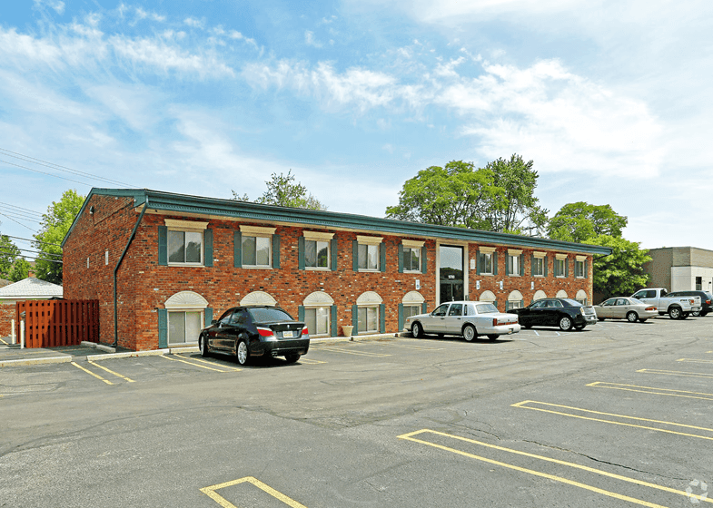Exterior of building that houses Opus Virtual Offices located in Southfield, Michigan