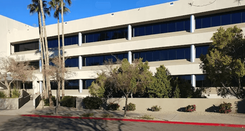 Exterior of building that houses Opus Virtual Offices located in Pheonix, Arizona