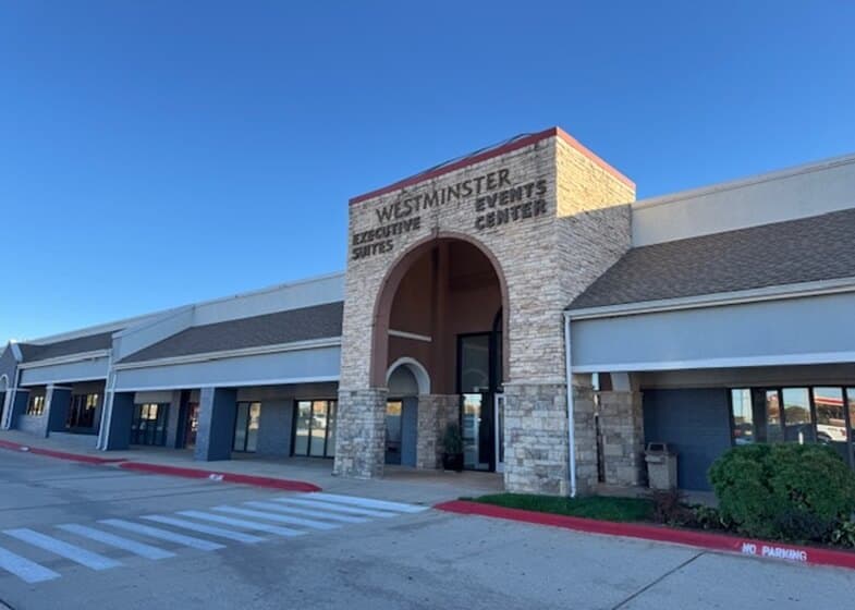 Exterior of building that houses Opus Virtual Offices located in Oklahoma City, Oklahoma