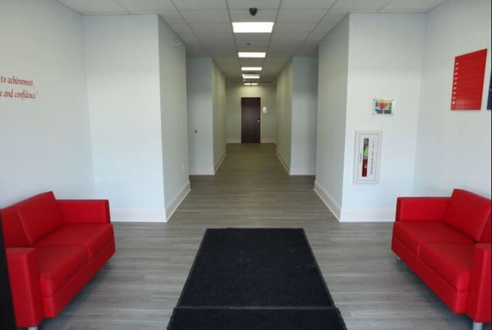 1020-lobby.jpg