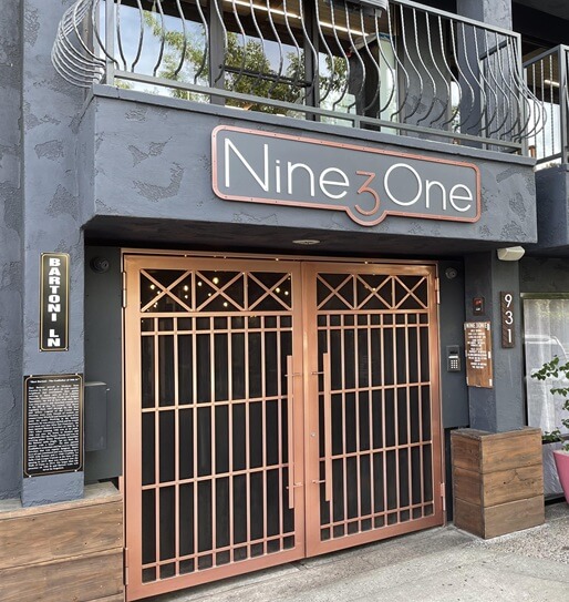 Exterior of building that houses Opus Virtual Office located in Modesto, California