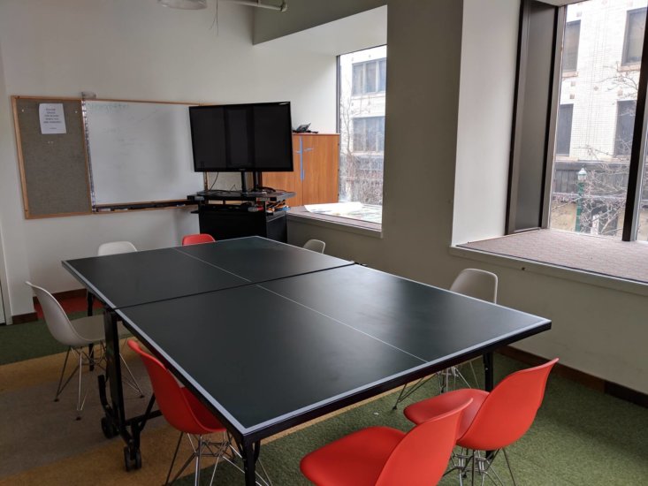 1331-05.Syracuse_Virtual_Office_New_yok-733x550.jpg