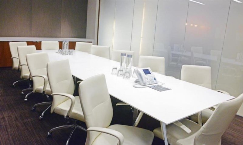 1370-5.BoardRoom-800x476.jpg