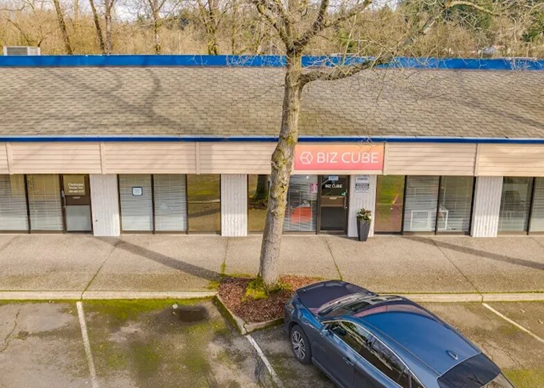 Exterior of building that houses Opus Virtual Offices located in Gladstone, Oregon