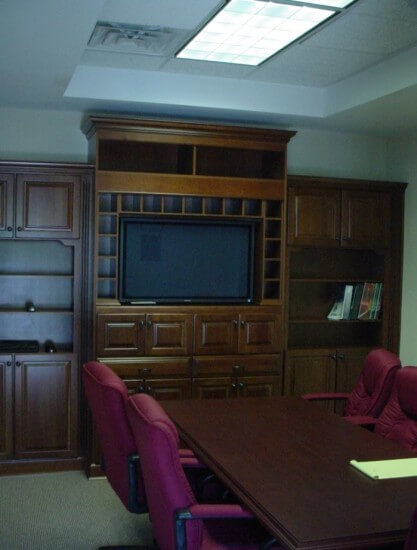 3ConferenceRoom-417x550.jpg
