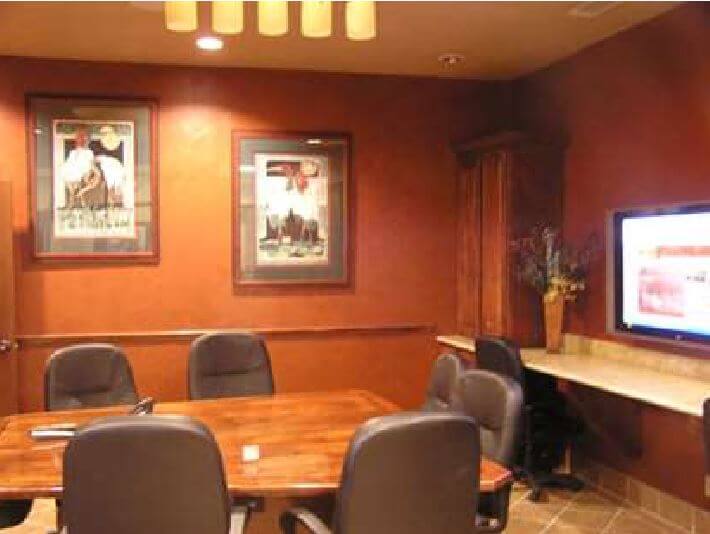 5MeetingRoom2.jpg