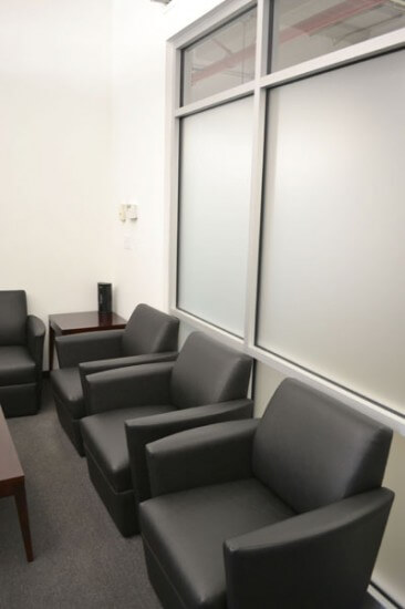 966-Lobby-366x550.jpg